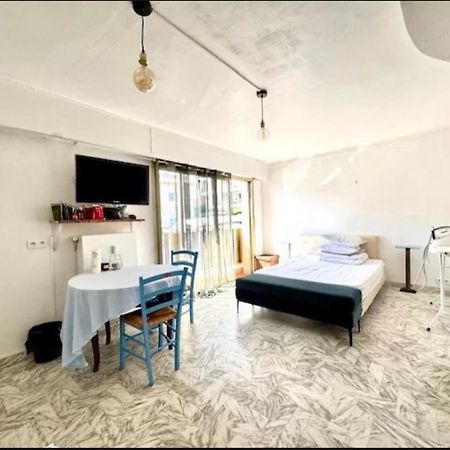 Studio Palm Beach Кан Екстериор снимка